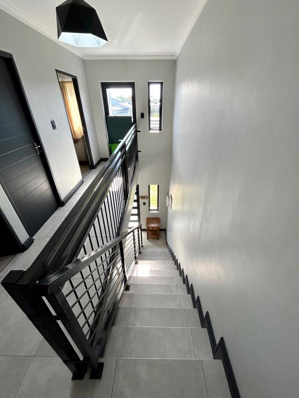 3 Bedroom Property for Sale in De Zoete Inval Western Cape
